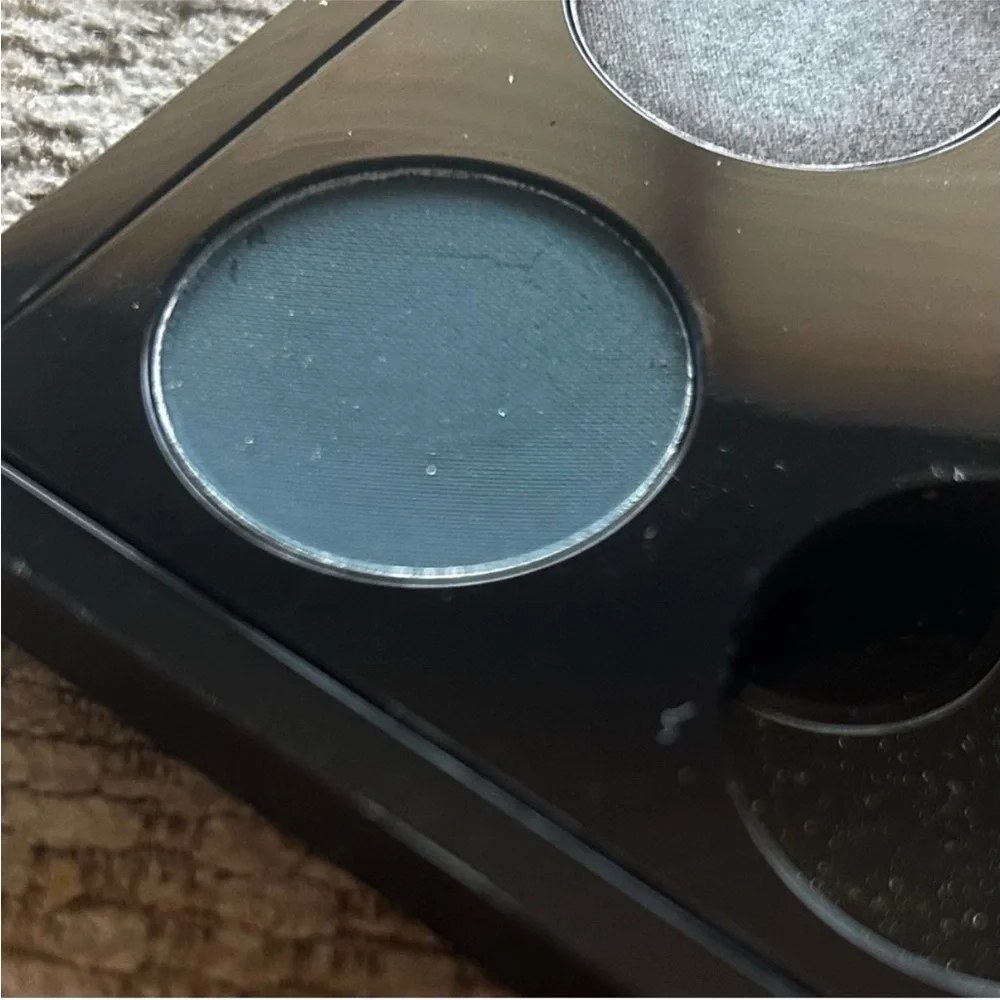 MAC Cosmetics Eyeshadow Palette club, plumage, and Amber lights